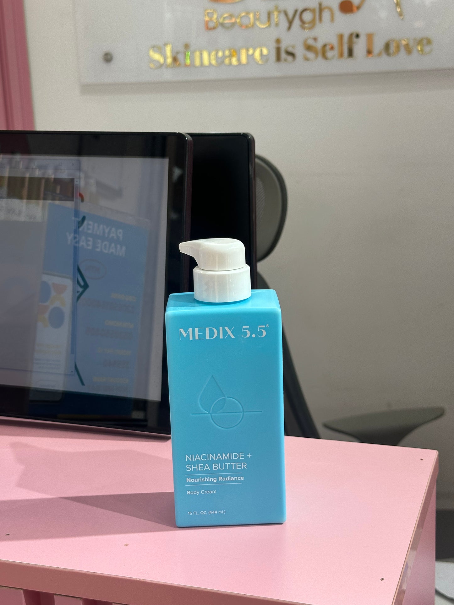 Medix Niacinamide + Shea Butter Body Cream 444ml